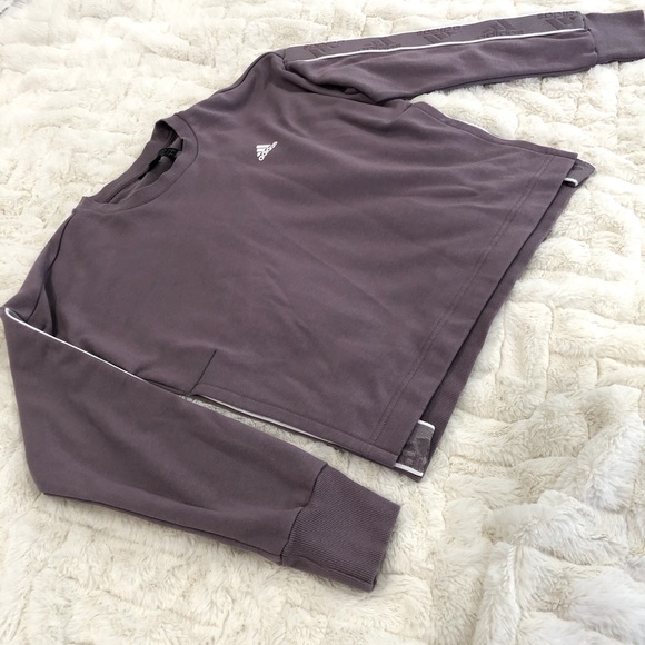 adidas Sweaters - NWOT Never Worn XSmall Adidas purple long sleeved sweater